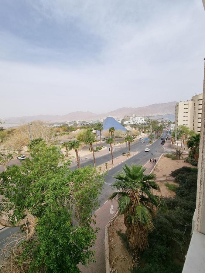 Magic Izzy 300M To The Beach Eilat Bagian luar foto
